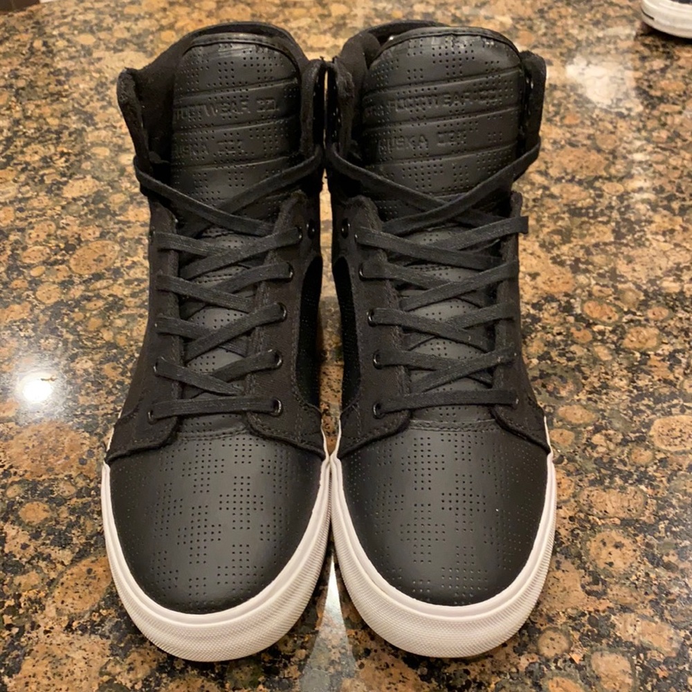Supra hi tops